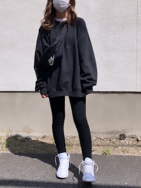 「FOG ESSENTIALS（エフオージーエッセンシャルズ）のアイテム（スウェット）」を使った、miki☺︎さん（レディース・163cm）の春コーディネート