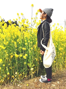 「TODAY'S SPECIAL（トゥデイズスペシャル）のMARCHE BAG/マルシェバッグ（エコバッグ/サブバッグ）」を使った、UKIさん（レディース・152cm）の春コーディネート