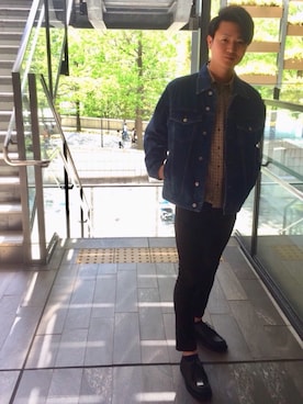 「TOMMY HILFIGER」｜「アイテム（デニムジャケット）」を使った、Yu-sukaさん（メンズ・175cm）の秋コーディネート