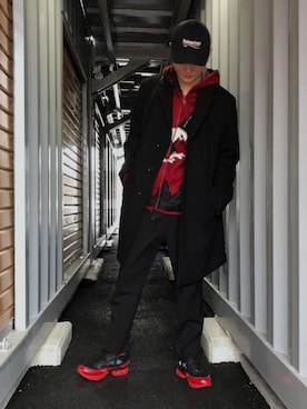 「BALENCIAGA」｜「アイテム（チェスターコート）」を使った、Yu-sukaさん（メンズ・175cm）の冬コーディネート