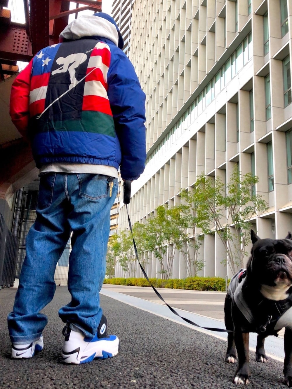 「LoLife、90’s」｜「RALPH LAURENのPOLO RALPH LAUREN 
Ski '92 "suicide" jacket（ダウンジャケット/コート、ブルー系）」を使った、利夫パパさん（メンズ・165cm）の冬コーディネートの1枚目の写真