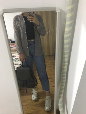「yishionのアイテム（デニムパンツ、ブルー系）」を使った、blabaさん（レディース）の秋コーディネート