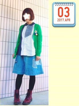 「POU DOU DOU（プードゥドゥ）のアイテム（ブローチ/コサージュ）」を使った、まっきぃ〜さん（レディース・157cm）の春コーディネート