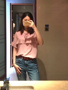 「CHARLES & KEITH（チャールズ & キース）のアイテム（アクセサリー）」を使った、软曲奇さん（レディース・165cm）の春コーディネート
