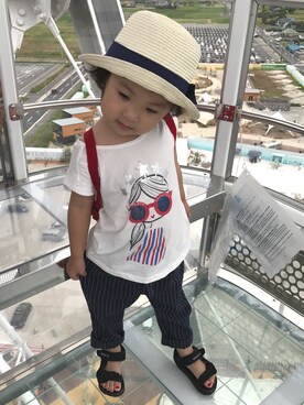 「petit main（プティマイン）のアイテム（チノパンツ）」を使った、夏実さん（キッズ・100cm）の夏コーディネート
