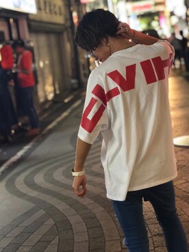 「ラグジュアリーストリート」｜「アイテム（アクセサリー）」を使った、吉田 裕太さん（メンズ・177cm）の春コーディネート