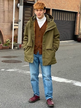 「UNIQLO（ユニクロ）のタートルネックT（長袖）（Tシャツ/カットソー）」を使った、大吉さん（メンズ・174cm）の冬コーディネート