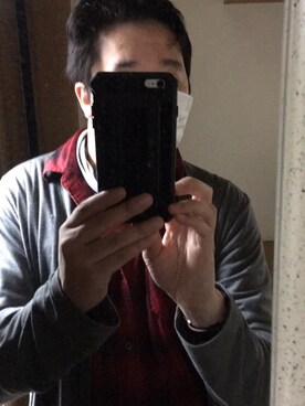 「MONOMARTのアイテム（カーディガン/ボレロ、グレー系）」を使った、 NEOakiradjさん（メンズ・180cm）の秋コーディネート