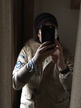 「G-SHOCK（ジーショック）のアイテム（アナログ腕時計、ブラック系）」を使った、 NEOakiradjさん（メンズ・180cm）の冬コーディネート