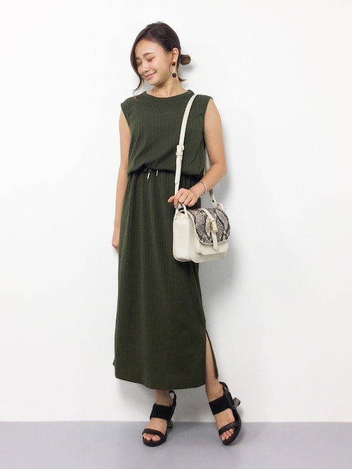 𝑅𝐼𝑁𝐴 Zozotown Ingniのワンピースを使ったコーディネート Wear