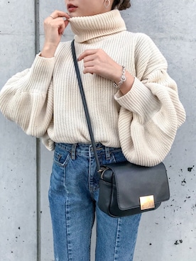 「select MOCA（セレクトモカ）の【GISELe4月号掲載】【GISELe12月号掲載】センタープレスストレートヘムラインカットオフダメージ加工デニム（デニムパンツ）」を使った、  𝑅𝐼𝑁𝐴さん（レディース・150cm）の冬コーディネート