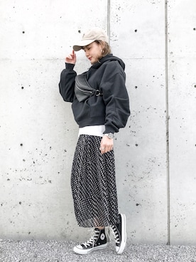 「niko and...（ニコアンド）のオリジナルスクエアメッシュウォッチ（アナログ腕時計）」を使った、  𝑅𝐼𝑁𝐴さん（レディース・150cm）の冬コーディネート