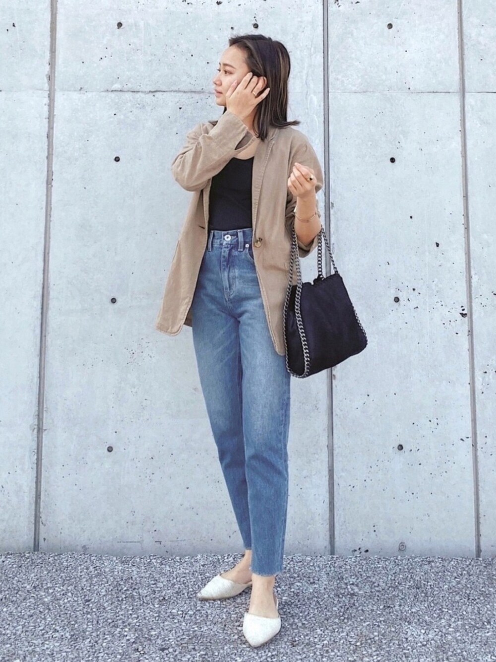 「春めきシューズ、大人カジュアル、低身長、低身長コーデ、デニム、デニムパンツ、vicentedenim、Vicente、ハイウエスト、プチプラ」｜「select MOCAのリネンライクセットアップ(麻ライクJKショートパンツセットアップ)（セットアップ、ブラウン系）」を使った、  𝑅𝐼𝑁𝐴さん（レディース・150cm）の春コーディネートの1枚目の写真