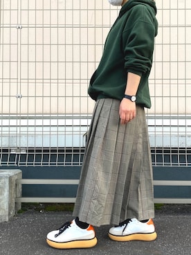 「アイテム（パーカー、グリーン系）」を使った、azumiさん（レディース・155cm）の冬コーディネート