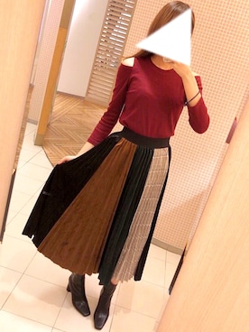 「SpRay PREMIUM（スプレイプレミアム）のアイテム（スカート）」を使った、ぴぴたろ☺︎さん（レディース・169cm）の秋コーディネート