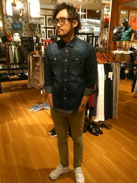 「SCOTCH & SODA（スコッチ アンド ソーダ）のアイテム（パンツ）」を使った、Taka4さん（メンズ・188cm）の春コーディネート