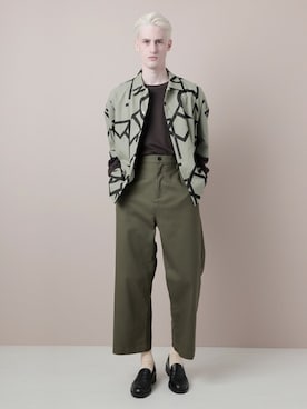 「EMMA  CLOTHES」｜「アイテム（チノパンツ）」を使った、EMMA CLOTHESさん（メンズ・185cm）の夏コーディネート