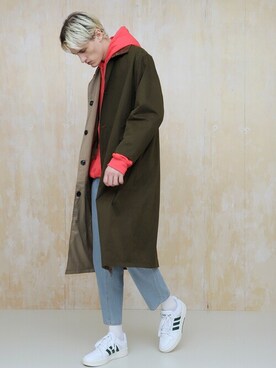 「EMMA CLOTHES（エマクローズ）のアイテム（ステンカラーコート）」を使った、EMMA CLOTHESさん（メンズ・185cm）の秋コーディネート