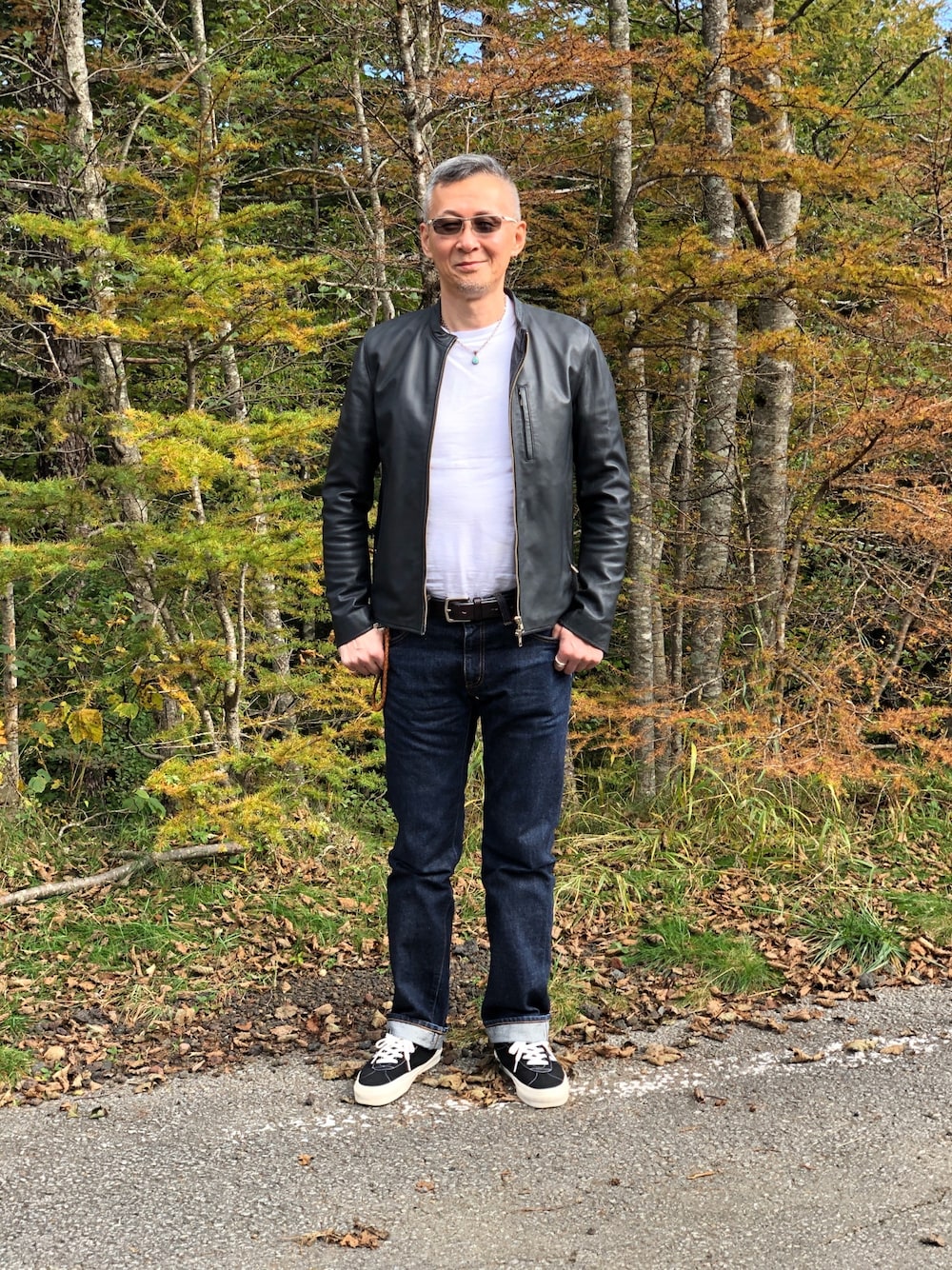 「富士山」｜「JOURNAL STANDARDのラムレザーシングルライダース #（ライダースジャケット、ブラック系）」を使った、ピロリンさん（メンズ・179cm）の秋コーディネートの1枚目の写真
