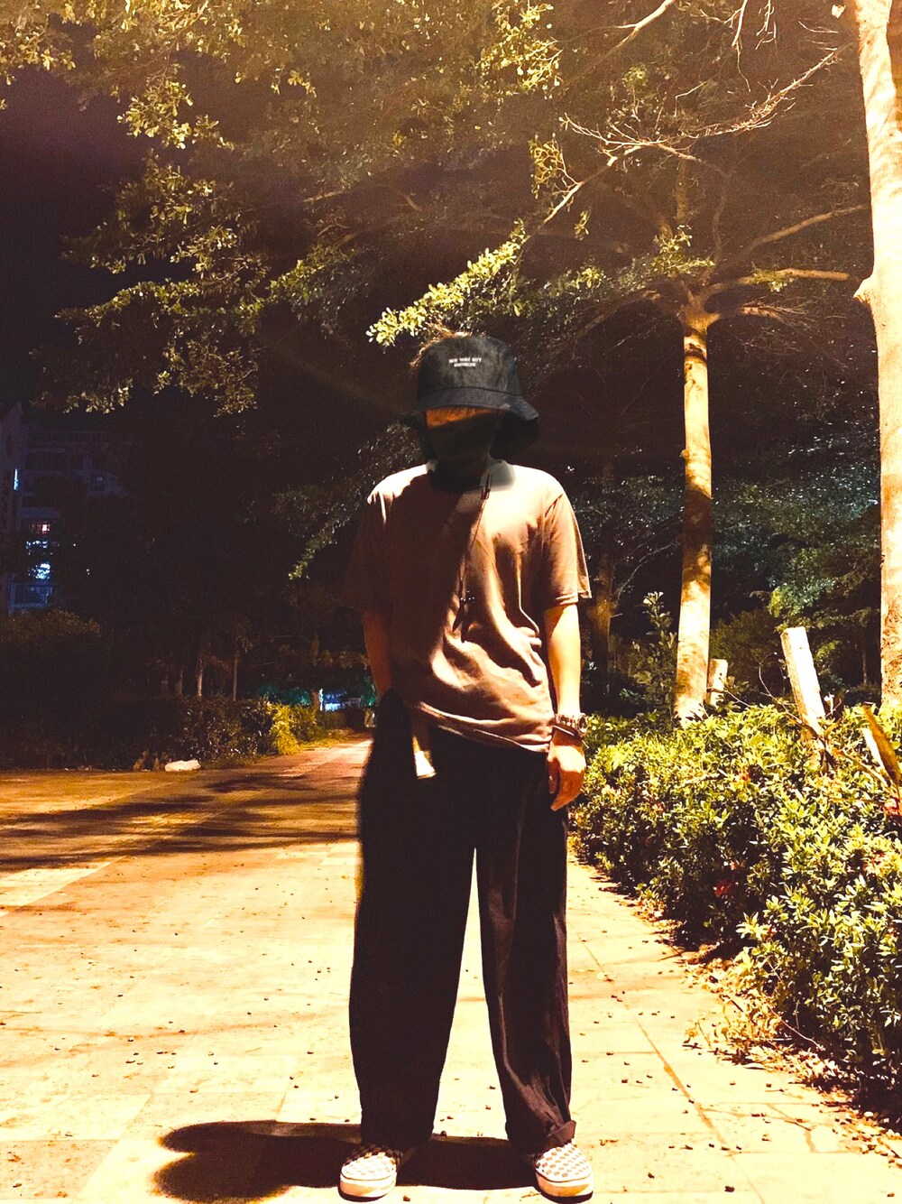 「夏、休闲、日系极简、复古」｜「VANSのアイテム（スリッポン、その他）」を使った、LOK、sixさん（メンズ・165cm）の夏コーディネートの1枚目の写真