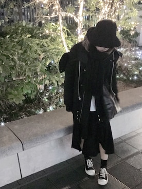 「DRKSHDW by RICK OWENS（ダークシャドウ バイ リックオウエンス）のアイテム（ダウンジャケット/コート）」を使った、Ｒ Ｅ Ｎさん（レディース・155cm）の冬コーディネート