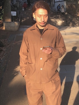 「アイテム（サロペット/オーバーオール、オレンジ系）」を使った、クドさん（メンズ・166cm）の冬コーディネート