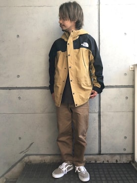 「やっぱりストリートが好き」｜「アイテム（マウンテンパーカー）」を使った、クドさん（メンズ・165cm）の秋コーディネート