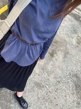 「GU（ジーユー）のアイテム（Tシャツ/カットソー、ブルー系）」を使った、ikさん（レディース・165cm）の秋コーディネート