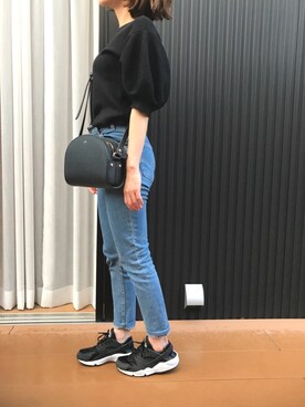 「A.P.C.（アーペーセー）のsac demi-lune 18PC（ショルダーバッグ）」を使った、kuriさん（レディース・154cm）の秋コーディネート