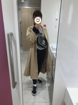 「いいね返し」｜「アイテム（トレンチコート）」を使った、akinzelさん（レディース・159cm）の秋コーディネート