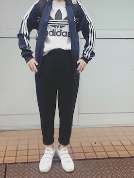 「adidas（アディダス）のアイテム（Tシャツ/カットソー）」を使った、funinoさん（レディース・153cm）の春コーディネート