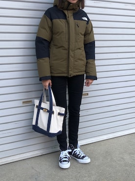 「sita parantica（シータパランティカ）のSITA PARANTICA CANVAS TOTE BAG（トートバッグ）」を使った、munmun☺︎さん（レディース・160cm）の冬コーディネート