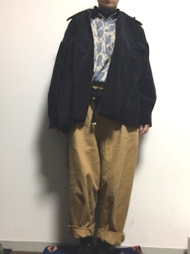 「TIMELY WARNING（タイムリーワーニング）のアイテム」を使った、Zagiさん（レディース・152cm）の秋コーディネート