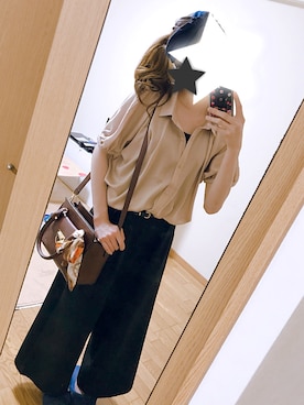 「AVAN LILY（アヴァンリリィ）のアイテム（シャツ/ブラウス、ピンク系）」を使った、moca　さん（レディース・165cm）の夏コーディネート