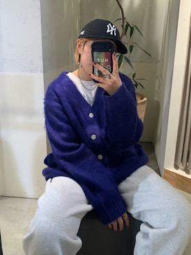 「モヘアカーディガン」｜「アイテム（スウェットパンツ）」を使った、リホさん（レディース・162cm）の冬コーディネート