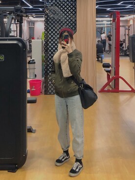 愤怒der熊仨儿さんのコーディネート