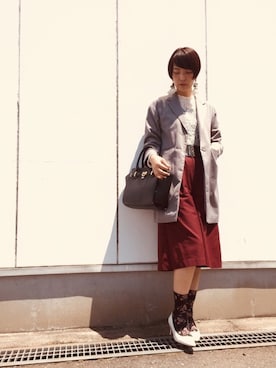 「おおぶりピアス」｜「アイテム（パンプス）」を使った、caedeさん（レディース・167cm）の春コーディネート