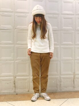 「Scye（サイ）のアイテム（パンツ）」を使った、CARIN TANGEさん（レディース・161cm）の冬コーディネート