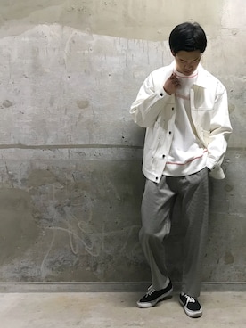 Chikuma Isogaiさんのコーディネート