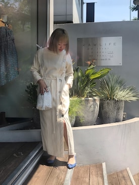 「スリット」｜「アイテム（シャツワンピース）」を使った、chieさん（レディース・147cm）の春コーディネート