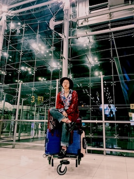 「アイテム（モカシン/デッキシューズ、レッド系）」を使った、菲さん（レディース・158cm）の秋コーディネート