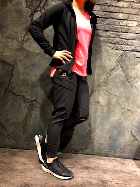 「トレーニング」｜「アイテム（ジャージ）」を使った、megumiさん（レディース・156cm）の春コーディネート