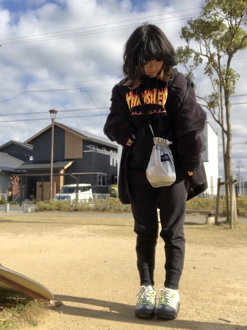 Babymaco Badasstic Thrasherのパーカーを使ったコーディネート Wear