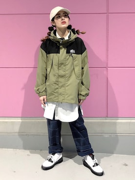 「Levis」｜「アイテム（マウンテンパーカー）」を使った、マツミ(相互フォロー)さん（レディース・160cm）の秋コーディネート