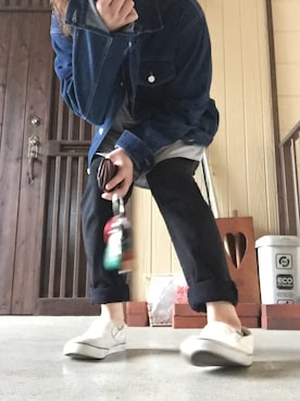 「unrelaxing（アンリラクシング）のアイテム（デニムジャケット）」を使った、くろっしーさん（メンズ・173cm）の秋コーディネート