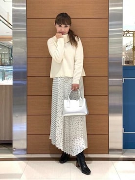 「MILOS（ミロス）のアイテム」を使った、アン レクレ/en recreさん（レディース・160cm）の秋コーディネート