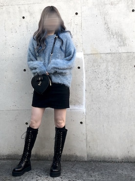 デニムスカートを使った レザーブーツ の人気ファッションコーディネート Wear