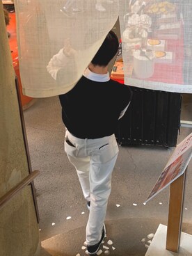 「UNIQLO（ユニクロ）のアイテム（パンツ、ホワイト系）」を使った、Shunさん（メンズ・173cm）の春コーディネート