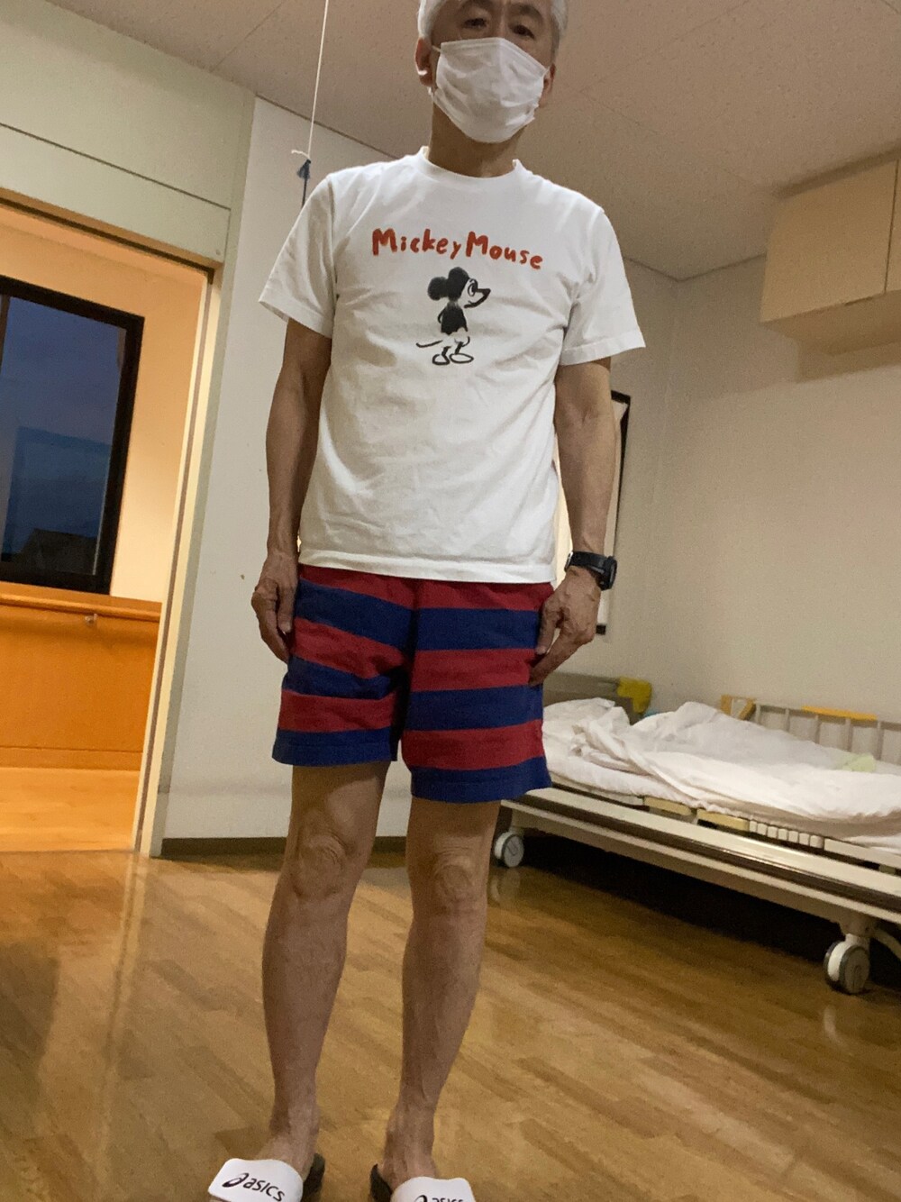 「UNIQLOのアイテム（その他パンツ、その他）」を使った、F.minoruさん（メンズ・168cm）の春コーディネートの1枚目の写真