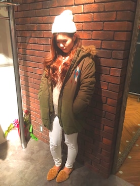 「SpRay（スプレイ）のアイテム（ミリタリージャケット）」を使った、SpRay 大和郡山さん（レディース・159cm）の冬コーディネート